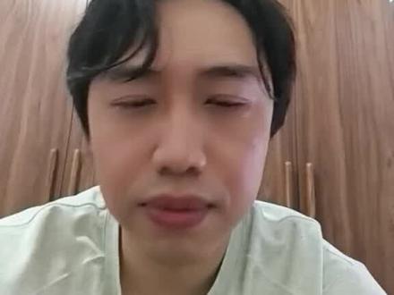 刻意练习第19天设置预警和精简看盘界面 刻意练习,菜就多练,今天练习的是设置预警,和精简看盘界面,我主要用的是手机同花顺APP和同花顺电脑版看盘,手机个股界面有个预警功能,寻找个股的止盈止损位,并在APP内设置。在电脑版精简看盘界面,我现在的界面是有一进二个股,9点21分以后涨停的个股,观察池(具有辨识度的高标例如昨日的恒尚,富春,中通)根据情况选择竞价目标。
#持续记录
#稳步前行