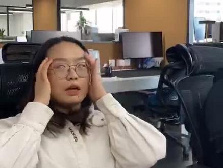 电脑死机?石墨文档没在怕的!#石墨来了##石墨文档##文档自动保存##职场小技巧##职场那些事 #办公室日常