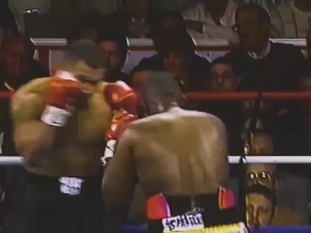 泰森"最残忍的10大ko"发飙的泰森谁都拦不住,连裁判都难逃一劫 #泰森 #泰森钟摆式闪躲 #职业拳击