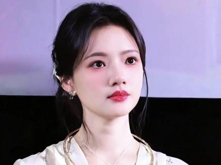 8年后再看《悲伤逆流成河》捧红5位小白,任敏新剧出圈,章若楠95顶流预备花,男主却沦为小配角#任敏 #良陈美锦 #辛云来 #内容启发搜索 #影娱热点团