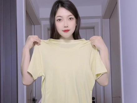 原歌时装天丝亚麻短袖 是哪个好人同款短袖买了三件?是有多好穿啊?是我呀!真的很好穿呢!#原歌时装 #每日分享 #强烈推荐 #夏日穿搭 #抖音