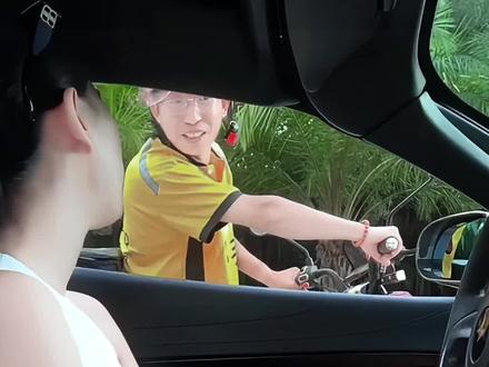 “梦想与现实的碰撞” #暖心 #善良#画一个故事#王一烁相逢已是上上签