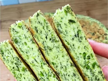 按照这个方法烙出来的木须锅盔,又好看又好吃#苜蓿锅盔#美食分享 #陕西面食#苜蓿锅盔#我的厨房日记