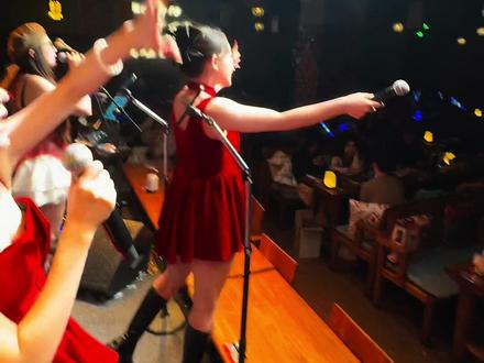 圣诞节🎄🎄🎄
@春风拾里烧烤民谣酒馆 @春风拾里·烧烤民谣酒馆(氛围版) #沈阳民谣#沈阳春风拾里烧烤民谣酒馆#沈阳酒吧