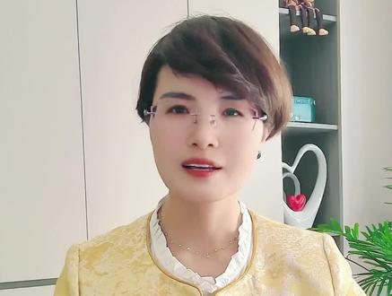 父母倾尽所有换少年梦想,兰州00后小伙称父母才是冠军#吴宜泽 #爱的托举 #吴宜泽获斯诺克世锦赛冠军的背后#人物故事