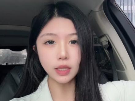 高手是怎么用豆包炒股的