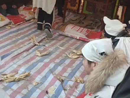 商丘,民权,白云寺,孝顺儿媳妇为他婆婆娘K的二十四拜。