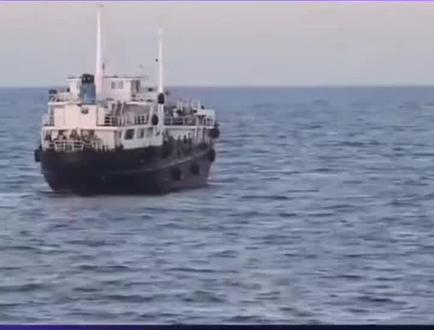 谁啊,这么好心,老是干雪中送炭的事情#监控下不可思议的一幕