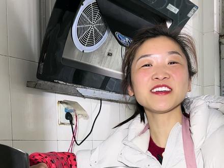 跟风挑战公瑾爆蛋拌大米饭吃老好吃了#dou上热门 #种草激励计划#创作者合作伙伴#记录真实生活#公瑾爆蛋@抖音热点 @DOU+小助手 @DOU+上热门