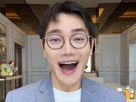 🧾虽然这些香水不贵..
✨但你闻完后会误以为它们是贵的!
百元价格,千元质感平价香系列回来咯!
之前停更这个系列是因为真的找不到符合我标准的平价香香.. 😅
#性价比超高 #平价香水 #香水分享