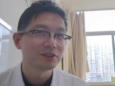 高级别胶质瘤术后28月无复发,每日坚持运动,禁饮料(注:患者既往诊断为胶母,最后一次来我门诊复诊后我跟我们医院病理科医生复核了患者的诊断和分子检测,觉得像WHO3级多形性黄色细胞瘤可能性大,即使是多形黄也比大多数病人好很多了)#胶质瘤 #胶质母细胞瘤 #胶质瘤复发 #多形性黄色星形细胞瘤 #运动