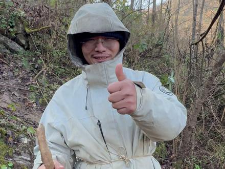 荒野求生67号选手“道友”,无火生存已39天 打破纪录! #张家界七星山 #荒野求生 #无火生存 #荒野道友 #大河深一度