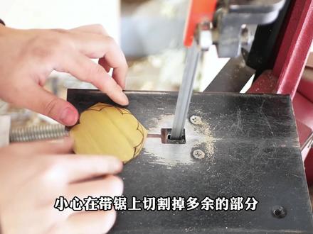 听说有人想看索隆的黑刀秋水,那么今天它就来了 #创意手工 #解压 #男人减速带 #锻造 #海贼王