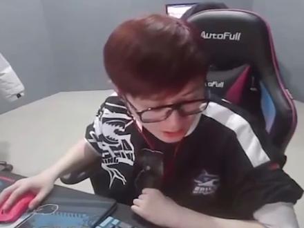 CF白鲨谈阿卡事件完整版 #电子竞技 #开挂 #中视频伙伴计划