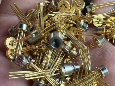 生活中最常见的镀金废料之镀金三极管!#镀金废料回收 #金渣回收#金水回收#镀金三极管回收