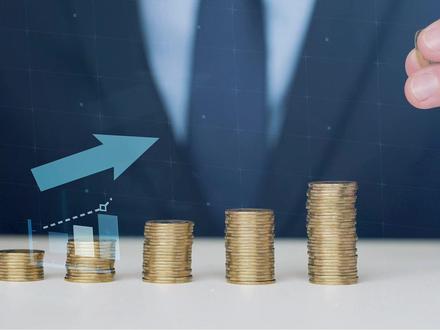 黄金48小时血洗至4453! 7周新低,5月20日FOMC会议纪惊引爆黄金生死局,鲍威尔的“隐形加息暗码”连续写好!#黄金 #白银 #财经 #金价
