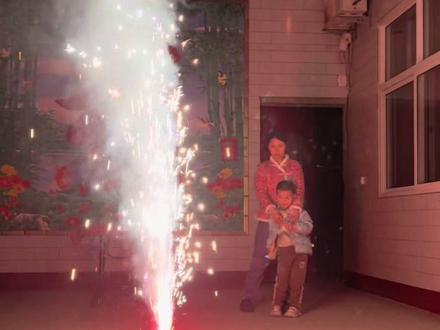 没想到真的能买到,这个烟花#三分钟烟花 #点亮世界点亮你 #新年快乐 #方方得利烟花