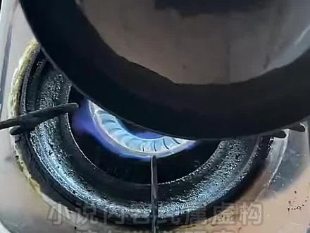 已完结放心看:这场暗恋的独角戏,她一个人演到了极致。暗恋啊大概就是故事都讲完了也不敢把他名字说出来……
#虐文推荐 #小说 #一口气看完系列