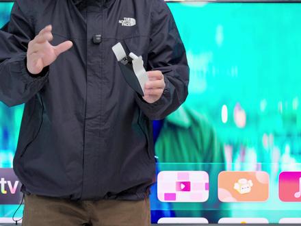 插上电源线,插上HDMI。尊享就完成了。简单,优雅#电视