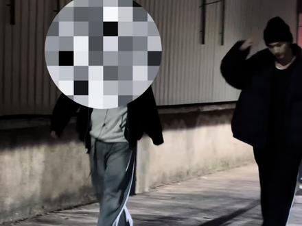 哥随便走两步都能走到我心里#周柯宇 #金吾不禁 #狙击蝴蝶大结局 (感谢诡秘提供的鬼点子)