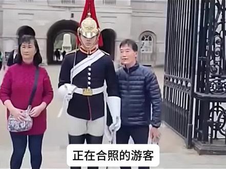 英国卫兵为什么总是喜欢吼人? #涨知识 #猎奇