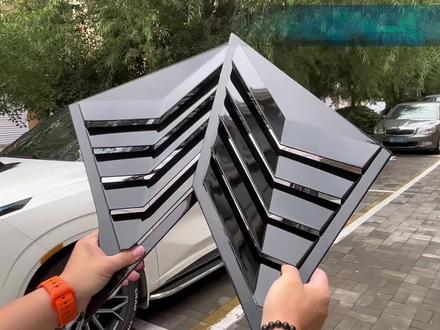 长安UNIZ和欧尚z6专车专用的百叶窗,层次感十足,拉高整车质感,真心好看#长安UNIZ #长安汽车 #欧尚z6 #百叶窗 #汽车装饰