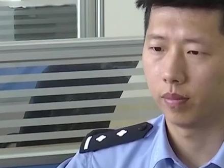 特大股市黑嘴团伙落网!拉群、荐股、重仓买入,#股市黑嘴诱骗散户涨停接盘 ,#股市黑嘴打包出售股民信息