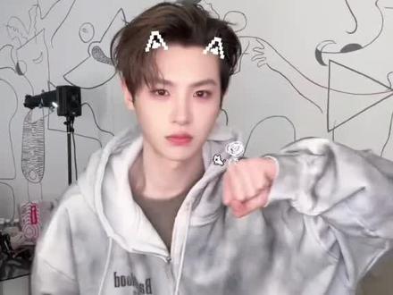 黄明昊的交友圈到底有多广#黄明昊