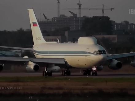 俄罗斯末日核战飞机抵达伊朗 #伊尔80