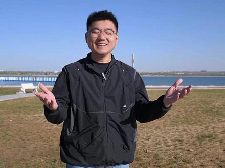 这个五一假期就来伊旗红海子吧#红海子 #春风乃日淖尔集 #伊金霍洛旗 #伊旗是个好地方