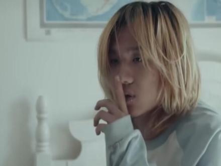 3月26日 (2) #DB纪录片 #精彩片段 在这节奏这么快的生活里能认真花3个多小时看的影片。看了之后感慨,共情,气愤。 我也只能表达5%。所以的答案都在原片#王笑最后跳楼了吗