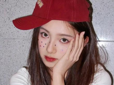 此女如此权威#星星贴✨#卢远#美出高级感