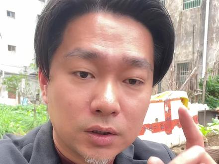 少年烤鸡回应的很快,其实也是行业内默认的一些常规操作,吃瓜群众理性一点看,小陈确实很励志,也希望他能走的更远,早日实现梦想#少年烤鸡 #肉宝王 #少年烤鸡承认使用肉宝王 #真实生活分享计划