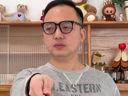 绝了!空气炸锅冰糖葫芦真的绝了! 空气炸锅冰糖葫芦到底是谁发明的!在家也可以实现糖葫芦自由啦!这个法子做出来的糖葫芦好吃又简单,酸甜爆汁,外酥里糯太绝啦!#空气炸锅美食 #空气炸锅冰糖葫芦 #抖音年味争霸赛 #糖葫芦 #自制冰糖葫芦 #这是我家的春碗 #抖音新春联欢会