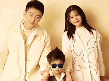 “基因壁垒”有多强大? 谢霆锋儿子如复制粘贴,陈妍希生了个迷你版陈晓,陈佩斯祖孙三代共用一张脸 #陈小春 #高圆圆 #陈妍希 #娱乐评论大赏 #内容启发搜索