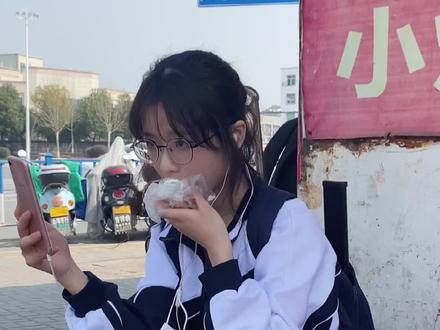 第一次遇见阴天遮住你侧脸#暗恋