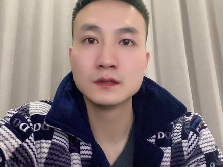 如果你在担心你认证了蓝V企业号之后发现账号没有流量了怎么办?今天我就教大家一招,如何先测试一下你这个账号认证蓝V企业号之后有没有流量,如果有流量就可以保留,如果没有流量,就可以关闭企业号,对账号没有任何影响!而且还不需要花一分钱!大家有什么不懂的记得评论区给我留言!#蓝v认证 #企业号开通 #账号没有流量 #不实名认证开直播