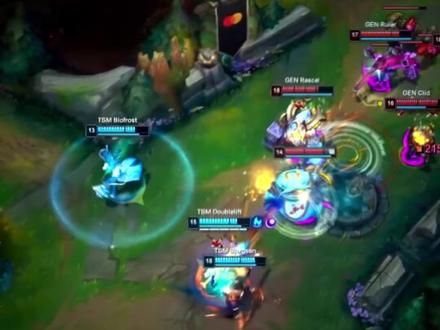 解说的魅力! #lol#比尔森选择站着死 #lpl