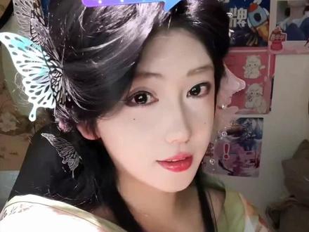 元透露自己差点没能登陆地球Online 这就是传说中的大难不死必有后福吧O(∩_∩)O哈哈~这期纯和哥们闲聊
#开心元元 #古风 #汉服 #古装 #抖音热点记忆2025 直播录像切片