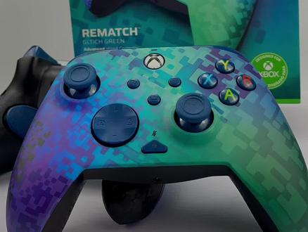 PDP XBOX微软授权有线绿色手柄,支持映射3.5mm耳机插孔,线性扳机一键闭麦开关,按键可修改,扳机,摇杆可调节可切换,50个震动挡位调节,支持Xbox Oen Series Win10以上系统使用。#series #游戏手柄 #xboxone #xboxx
