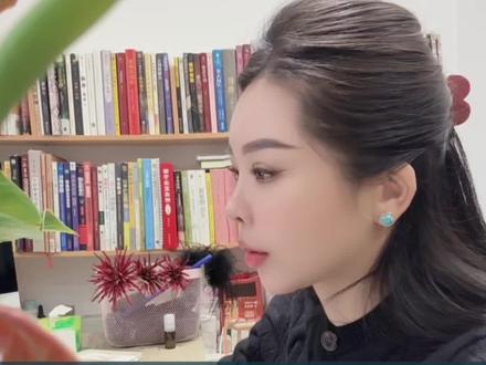 他手上动作太多了#成都 #奇葩相亲 #男模