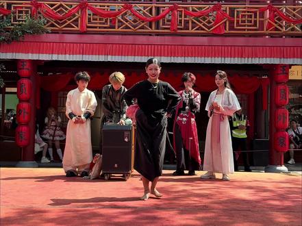 宋清老师的·Enemy舞蹈(正面完整版)真的太震撼了 #今我二人 #宋清编舞 #舞蹈 #大宋舞王 #清明上河园 欢迎宋清老师来大宋舞王做客