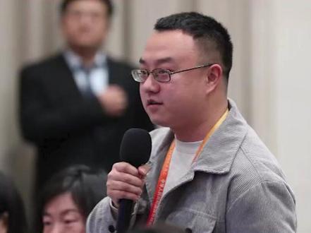 “十五五”规划《纲要(草案)》对经济社会发展全面绿色转型有何新部署,如何推动落实?国家发改委答红星新闻