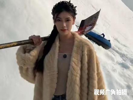 苏州也有雪山啦!马上12.20开业!快来玩雪吧,视频广角拍摄。 #苏州旅游攻略 #苏州湾梦幻雪世界 #玩雪啦 #亲子游玩好去处 #雪