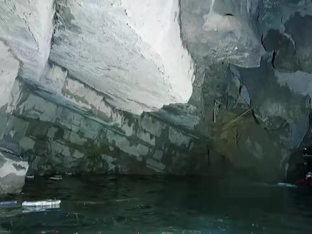 @所有息烽人,特别是九庄人!有谁知道这条通往乌江的神秘洞穴,到底在息烽哪里?一群冒险者,穿越这条地下暗河,居然抵达息烽九庄段的乌江边。