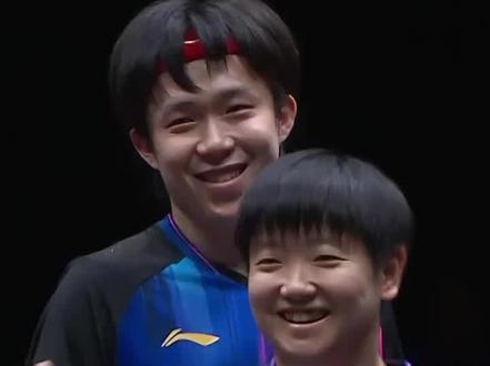 #上热门🔥 #精彩瞬间 孙颖莎王王楚钦对战动漫组合最后一分四个人都笑了