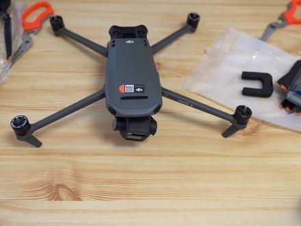 大疆无人机御三mavic3安装桨叶演示视频教程 桨叶更换 #大疆无人机