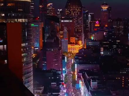 上海南京路步行街#打卡地标建筑 #上热搜 #热门 #打卡#办年货