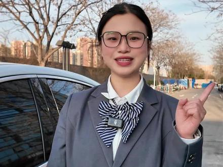 重要通知‼️:
南京市网约车合规车辆将实行“一车一码“,师傅们接到工作人员通知后请尽快到公司领取“合规车码”并张贴!#南京网约车