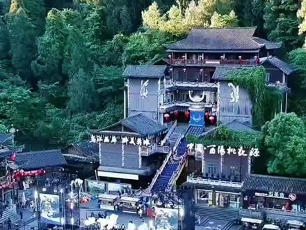 有请"娜塔莎",龙浩天登场 #龙浩天大舞台#陈潇#龙浩天
@龙浩天🐲(生活号) @陈潇